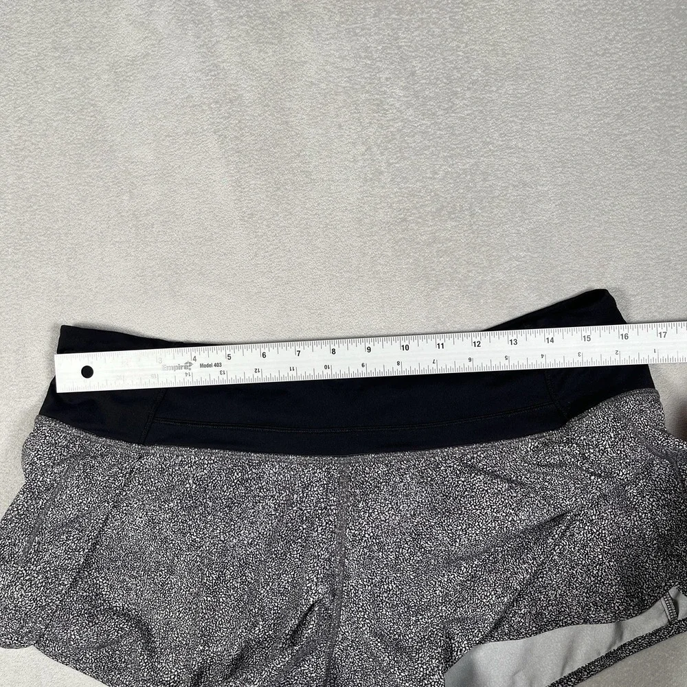 Lululemon Run Times Short Size 8 Sea Spray Alpine White Dark Chrome‎ Swift Ultra